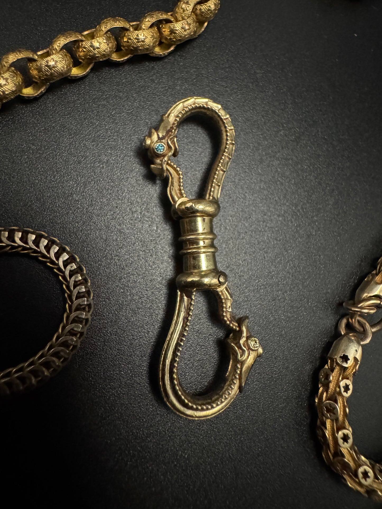 Ouroboros Double Snake Clip